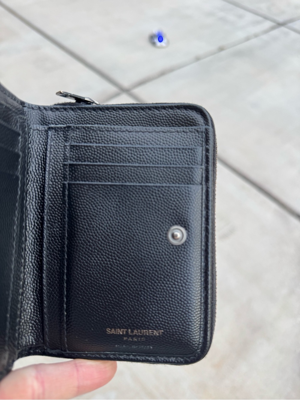 Authentic! Yves Saint Laurent Black Quilted Leather wallet - Picture 8 of 9
